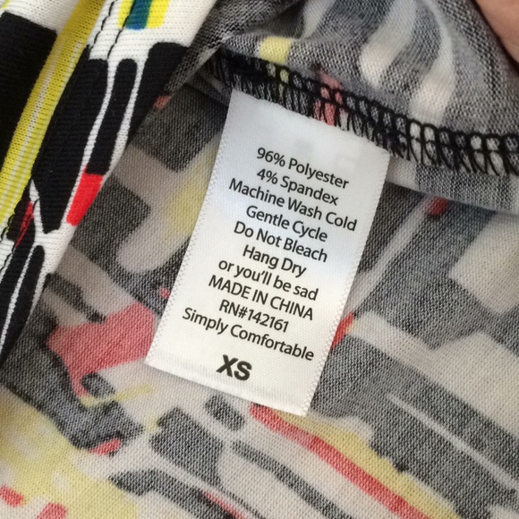 BNWT - LuLaRoe Irma Tunic - graphic print - XS - Picture 5 of 5